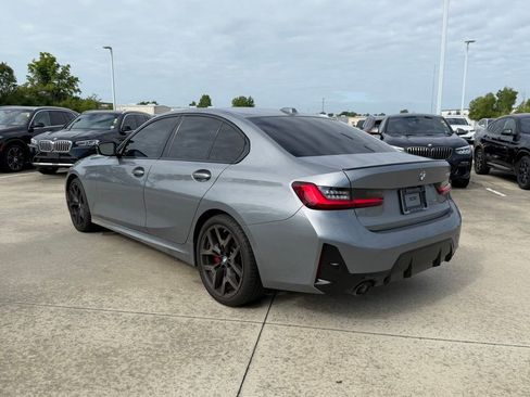 Certified 2025 BMW 330i Sedan w/ M Sport Package RWD image 5