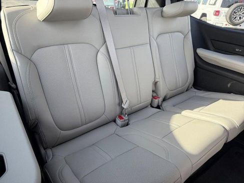 New 2026 Jeep Grand Wagoneer Limited image 13