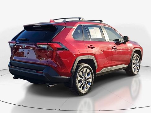 Used 2024 Toyota RAV4 XLE Premium image 5