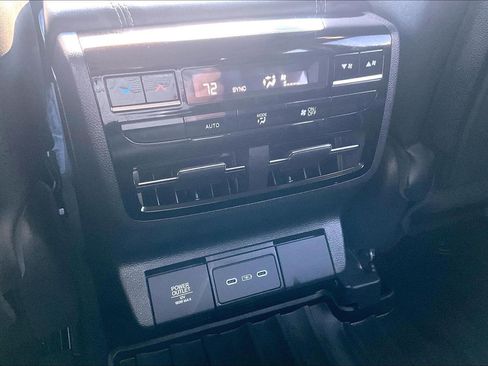 Used 2025 Acura MDX SH-AWD w/ Technology Package image 34