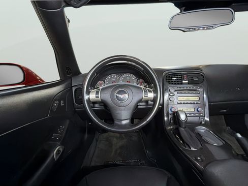 Used 2011 Chevrolet Corvette Grand Sport w/ Preferred Equipment Group image 17