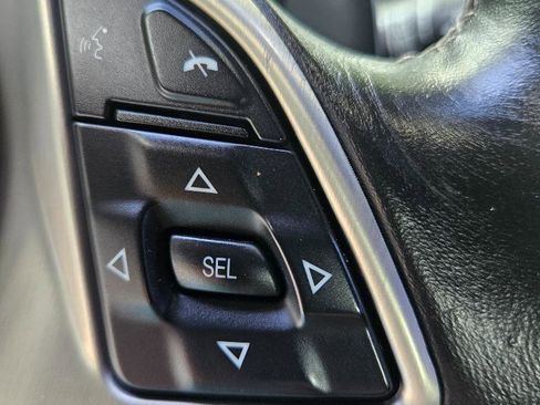 Used 2017 Chevrolet Corvette Stingray Coupe w/ Carbon Flash Badge Package image 42