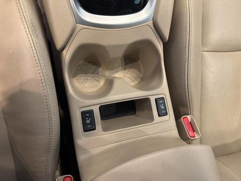 Used 2015 Nissan Rogue SL w/ SL Premium Package image 28