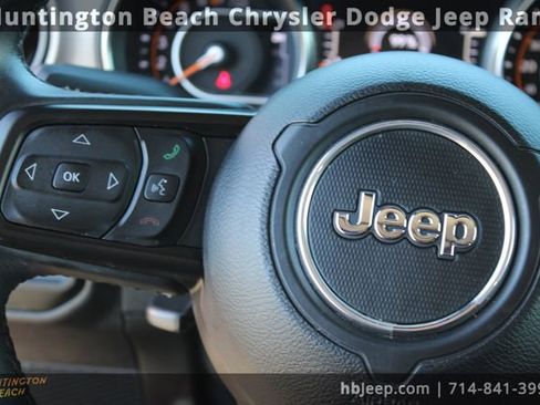Used 2022 Jeep Wrangler Unlimited Sport image 20
