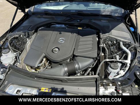Used 2025 Mercedes-Benz C 300 4MATIC Sedan image 11