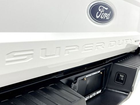 Used 2017 Ford F350 Lariat w/ Lariat Ultimate Package image 45