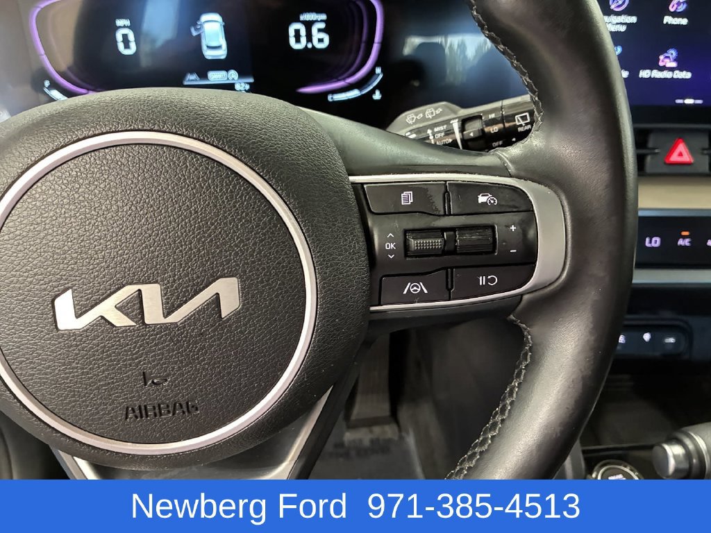 Used 2023 Kia Sportage EX FWD image 16