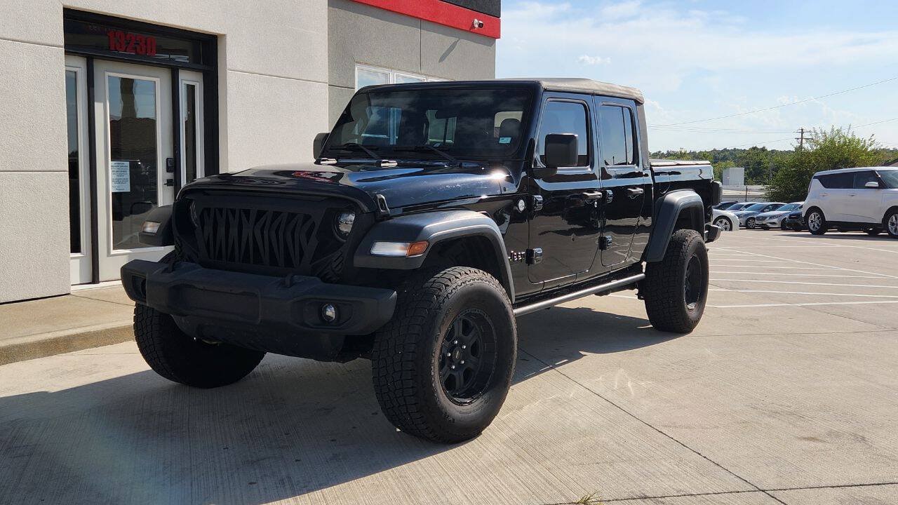 Used 2020 Jeep Gladiator Sport w/ Quick Order Package 23S AWD/4WD image 24