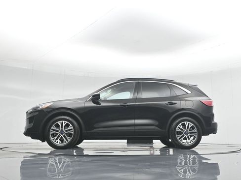 Used 2020 Ford Escape SEL image 8