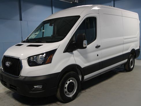 New 2026 Ford Transit 350 148 Medium Roof image 21