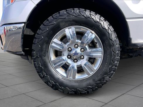 Used 2012 Ford F150 XLT w/ XLT Chrome Pkg image 11