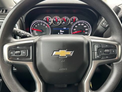 Used 2020 Chevrolet Silverado 1500 LT RWD image 23