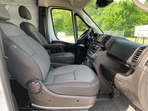 Used 2023 RAM ProMaster 2500 image 34