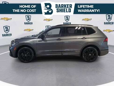 Used 2022 Volkswagen Tiguan SE R-Line AWD/4WD image 5