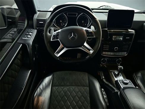 Used 2017 Mercedes-Benz G 550 Squared image 2