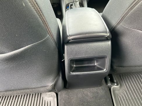Used 2022 Toyota Corolla SE image 26