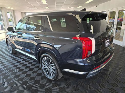 Used 2024 Hyundai Palisade Calligraphy AWD/4WD image 5