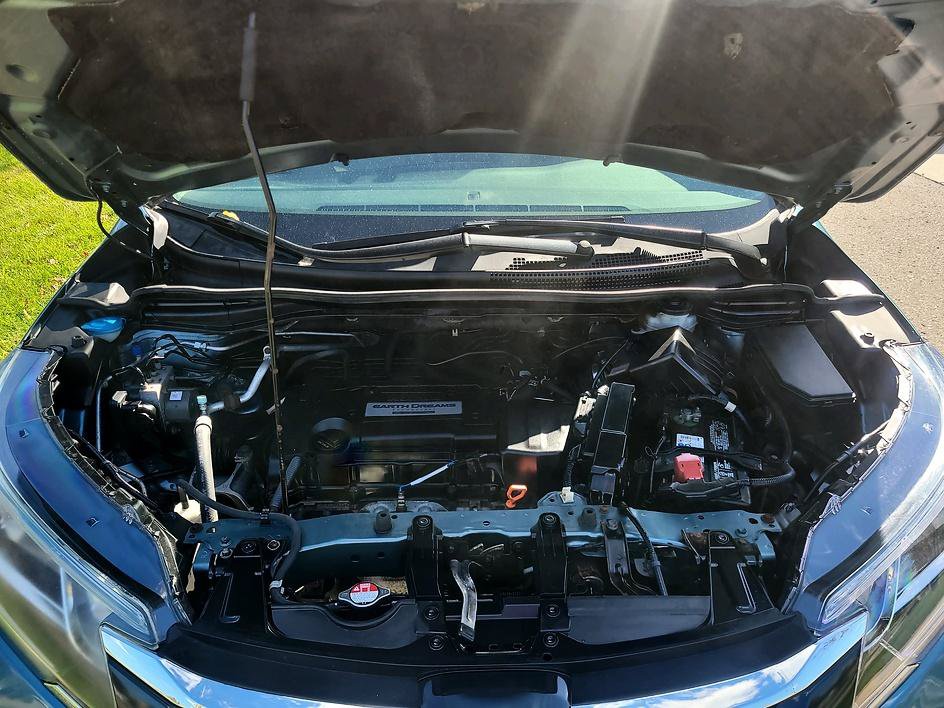 Used 2015 Honda CR-V LX image 9