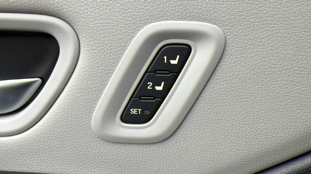 Used 2023 Honda Pilot Elite image 22