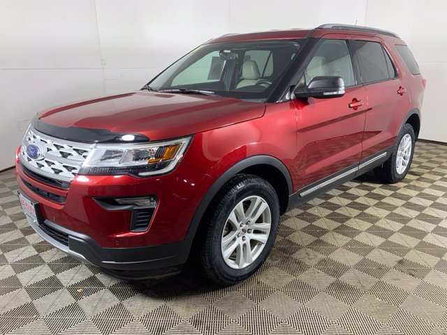 Used 2019 Ford Explorer XLT w/ Equipment Group 202A AWD/4WD image 15