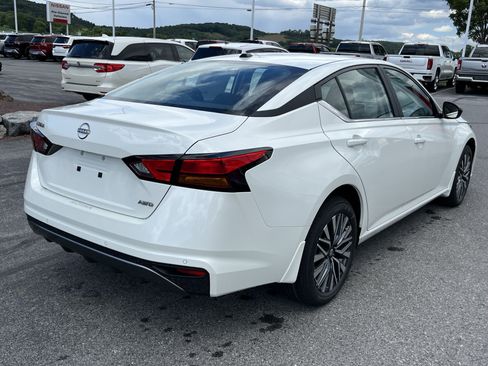 New 2026 Nissan Altima 2.5 SV AWD/4WD image 5