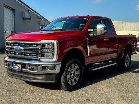 Certified 2024 Ford F350 Lariat w/ Chrome Package AWD/4WD image 7