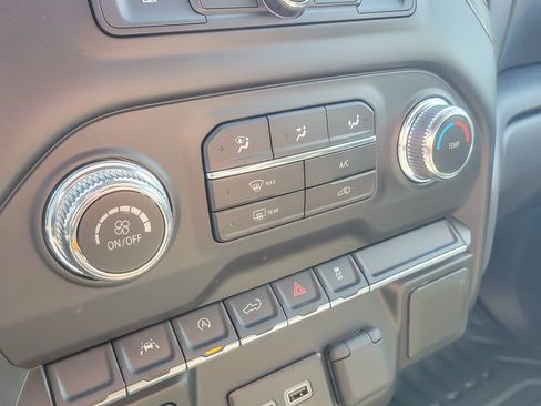 New 2026 GMC Sierra 1500 Pro w/ Pro Value Package image 15