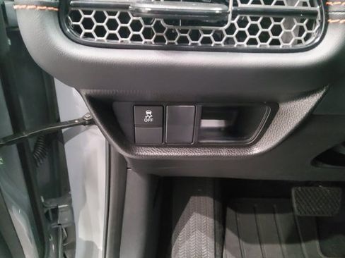 Used 2025 Honda HR-V Sport image 25