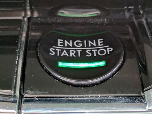 Certified 2022 Lincoln Nautilus Reserve w/ Class II Trailer Tow Package FWD image 28