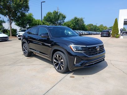 New 2026 Volkswagen Atlas Cross Sport SEL Premium R-Line