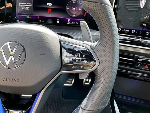 New 2026 Volkswagen Golf image 25