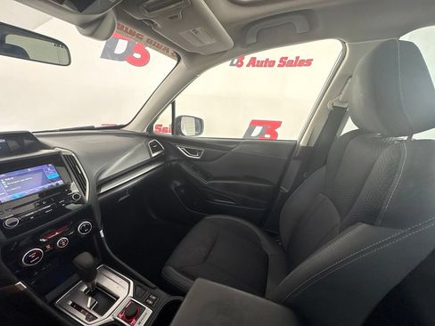Used 2021 Subaru Forester Premium AWD/4WD image 26