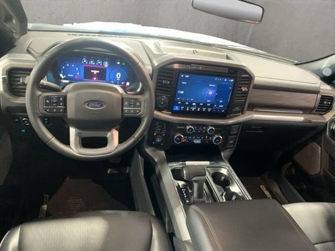 Used 2025 Ford F150 Lariat w/ Equipment Group 501A Mid image 14