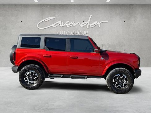 Used 2024 Ford Bronco Outer Banks image 17