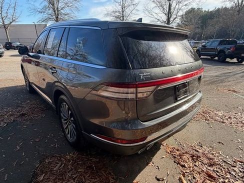 Used 2020 Lincoln Aviator Reserve w/ Equipment Group 201A image 5