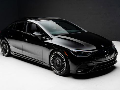Used 2023 Mercedes-Benz EQE AMG 4MATIC Sedan image 37