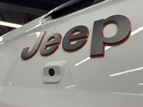New 2026 Jeep Gladiator Mojave AWD/4WD image 6