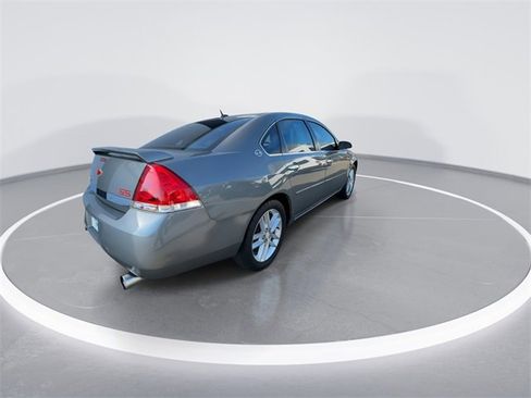 Used 2008 Chevrolet Impala LTZ image 8