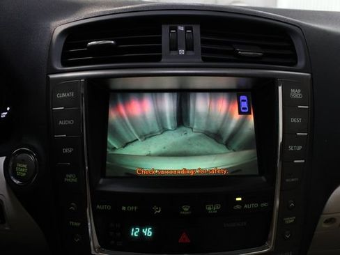 Used 2010 Lexus IS 350C RWD image 4