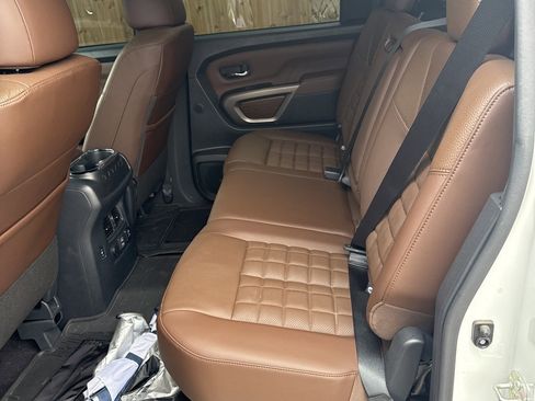 Used 2023 Nissan Titan Platinum Reserve w/ Moonroof Package image 6