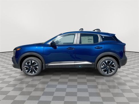 New 2026 Nissan Kicks SV w/ SV Premium Package image 6