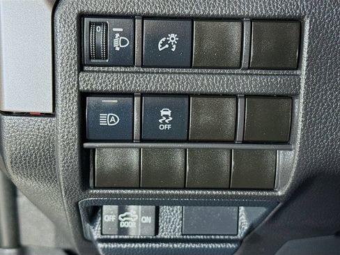 Certified 2024 Toyota Tacoma TRD Sport AWD/4WD image 12