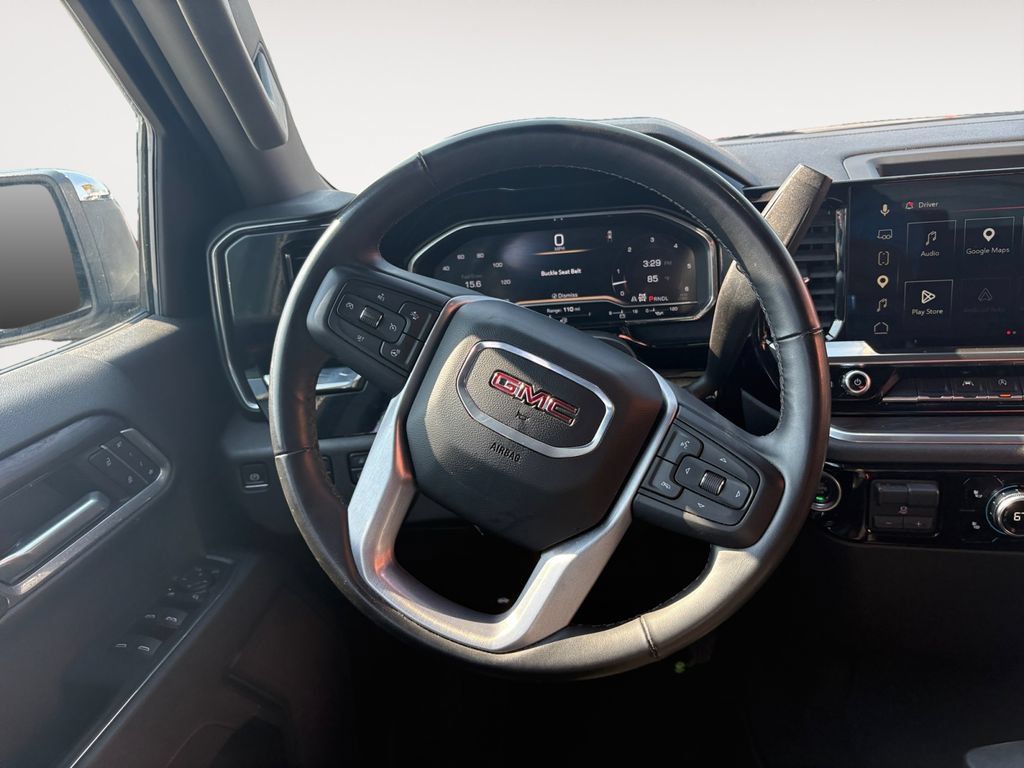 Used 2025 GMC Sierra 1500 SLT AWD/4WD image 12