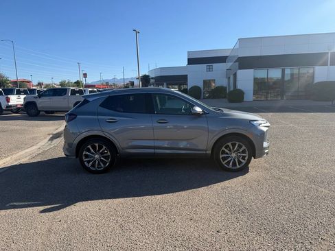 Used 2026 Buick Encore GX Avenir w/ Avenir Technology Package AWD/4WD image 4