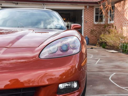 Used 2006 Chevrolet Corvette Convertible w/ Preferred Equipment Group image 67