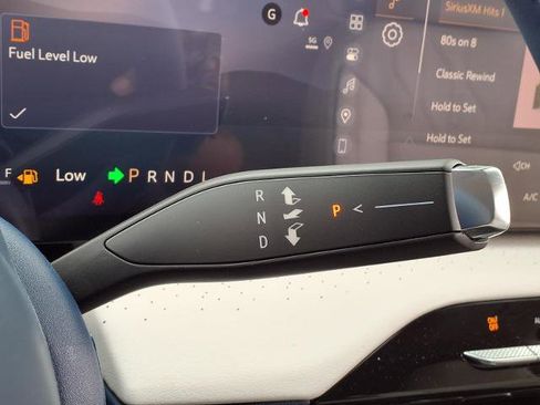 New 2026 Buick Enclave Avenir FWD image 14
