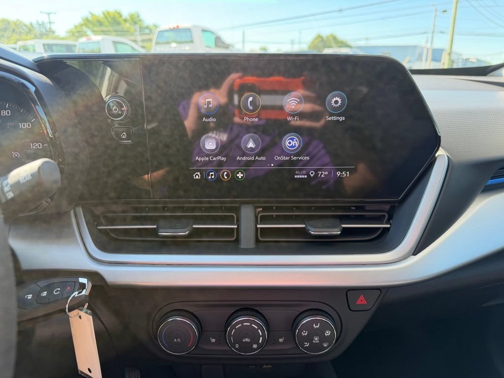 New 2026 Chevrolet Trax LS w/ LS Convenience Package FWD image 16