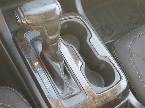 Used 2016 GMC Canyon SLE w/ SLE Convenience Package image 28