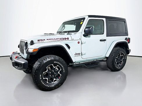 Used 2023 Jeep Wrangler Rubicon w/ Cold Weather Group AWD/4WD image 3