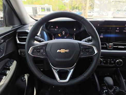 New 2026 Chevrolet TrailBlazer LT FWD image 16